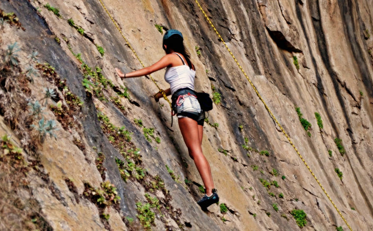 Varenās Bulgārijas kalnu virsotnes un maģiskie ezeri